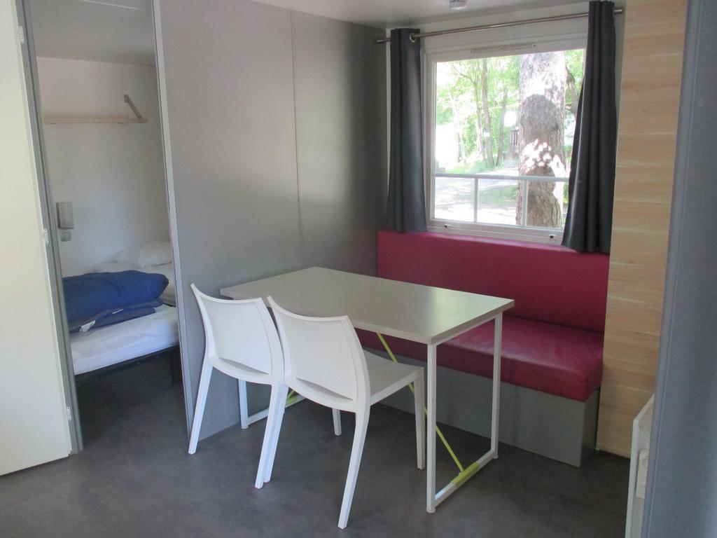 Les Acacias Hotel Vercheny Buitenkant foto